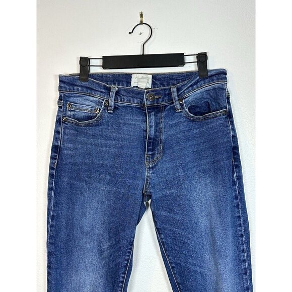 Mutual Weave 29x32 The Straight Leg Medium Dark Wash Women’s Stretch Jeans Denim - Picture 2 of 10